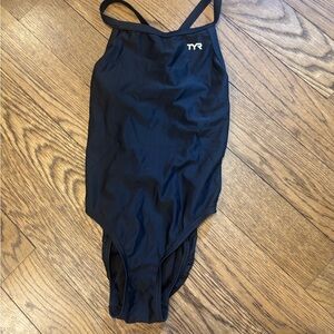 TYR Classic Black Swimwear